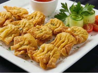 Shrimp wontons