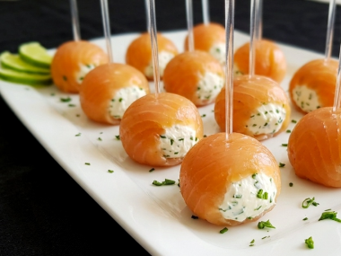 Salmon pearls with chive cream