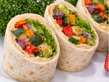 Mediterranean hummus & vegetable mini wrap (Vegan)